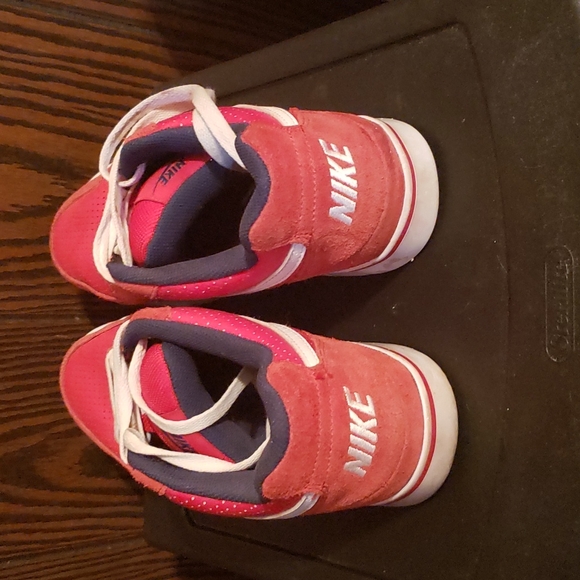 Red Leather Nikes - Picture 3 of 4